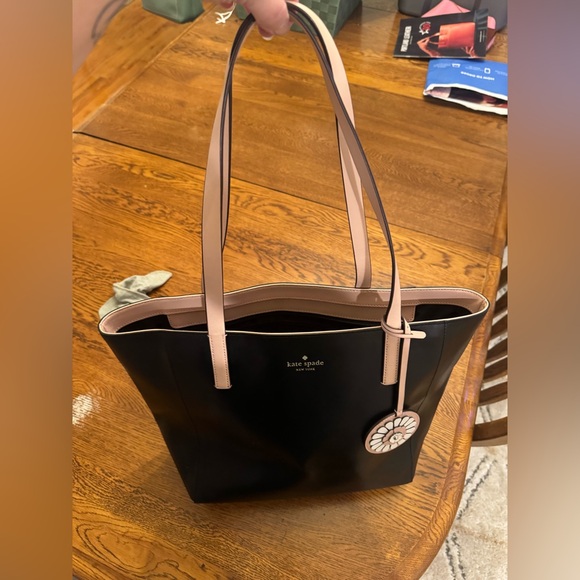 Black and Pink Kate Spade Bag - Picture 3 of 12